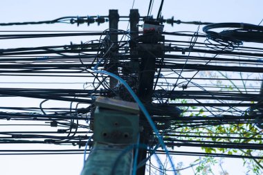 Super Mess Elektrik Telleri, Tangle elektrik teli ve kablosu 