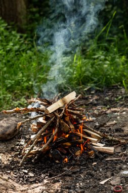 kamp ateşinden dil ateşi