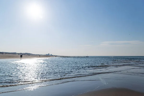 Onde Del Mare Del Nord Cieli Limpidi All Aia Nei — Foto Stock