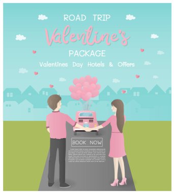 Seyahat reklam için Sevgililer günü konsepti, kalp balonları ile pembe bir vintage araba arkasında duran güzel çift ile Road trip tur paketi. Arka planda şehir. Düz stil vektör çizimi
