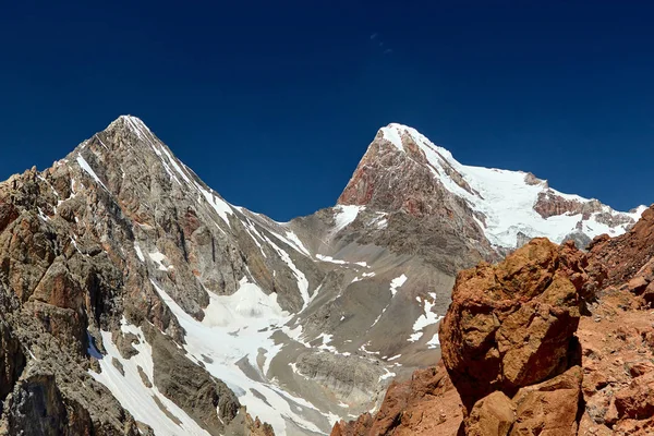 Pico Glaciar Montañas Pasar Paisaje Nevado Vista Aire Libre Fann — Foto de Stock