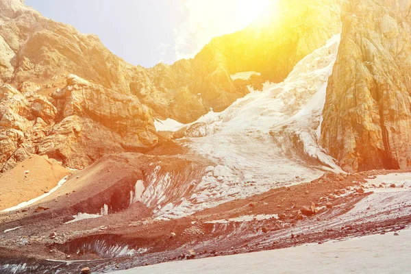 Горы Ледник Рассвете Снежный Пейзаж Пик Проход Вид Улицу Фанн — стоковое фото