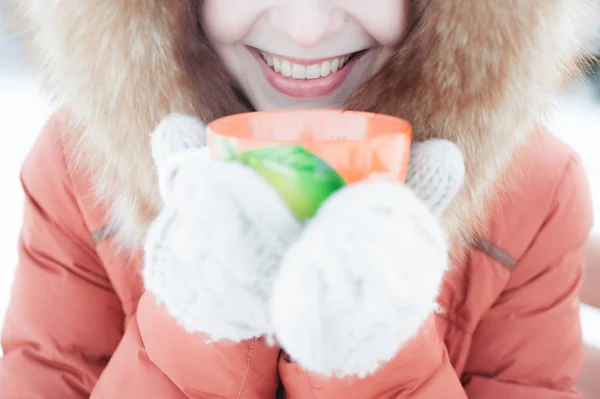 Outdoor Portrait Smiling Young Girl Fur Hood Drinking Tea Orange — Stock Photo, Image