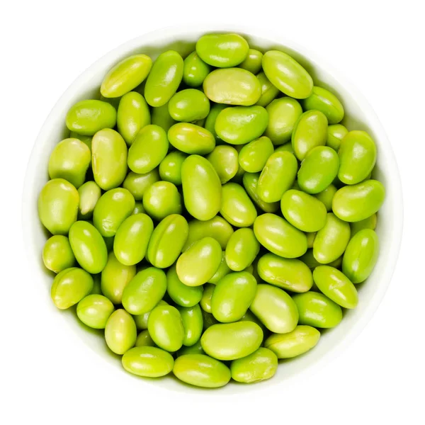 Edamame. grüne Sojabohnen in weißer Schüssel — Stockfoto