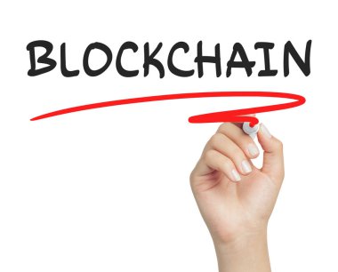 el markeron beyaz arka plan ile blockchain mesaj yazma