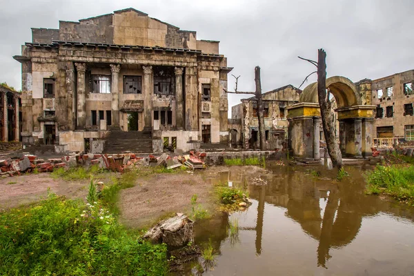 Destroy. Abandoned city. Buildings after the war. Destroyed city