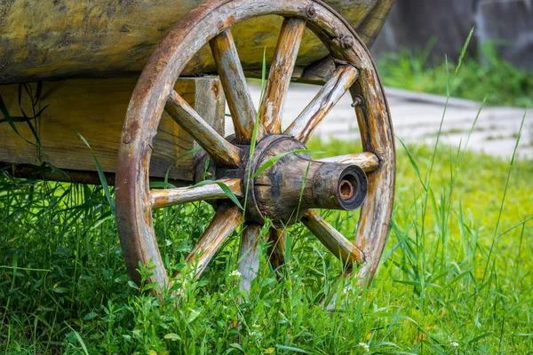 Ancienne Roue Chariot Bois — Photo