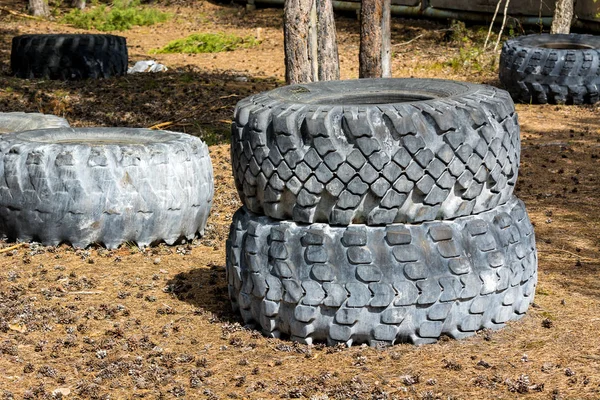 Old Rubber Tire Large Machine — Stock Photo, Image