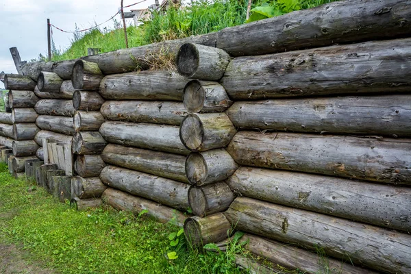 Alter Holzzaun — Stockfoto