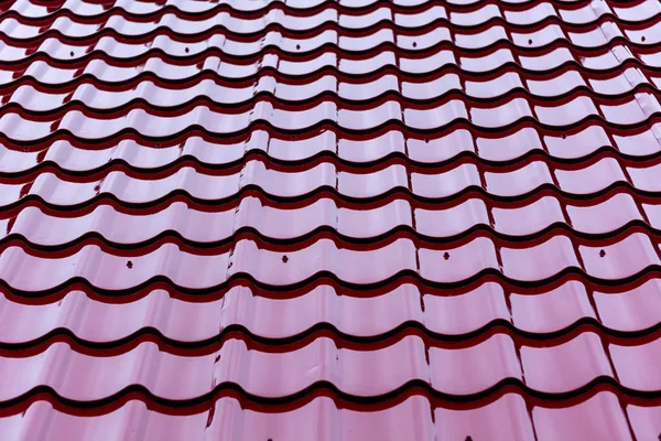 屋顶金属瓦 — 图库照片