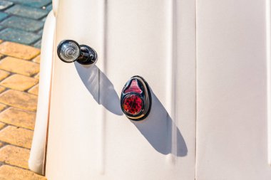 Kuyruk ışık vintage makine.