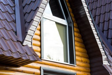 Evde güzel pencere bahçesi