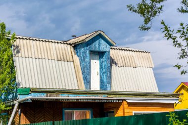 Eski ahşap ev yapımı