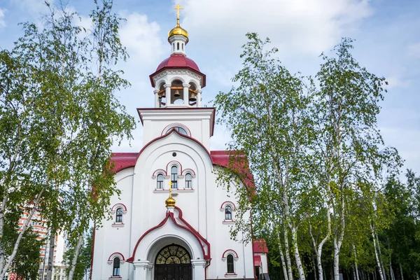 Старейшая христианская церковь, в которой люди приходят молиться — стоковое фото