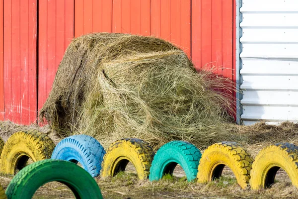 Höstack Nära Hjulen — Stockfoto