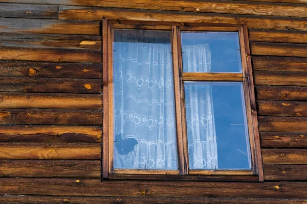 Evde güzel pencere bahçesi — Stok fotoğraf