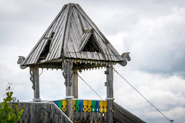 Старая деревянная башня из замка
.