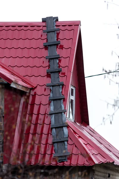 Деревянная Лестница Крыше — стоковое фото