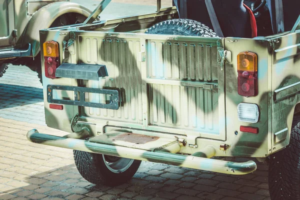 旧軍用車両の背面 — ストック写真