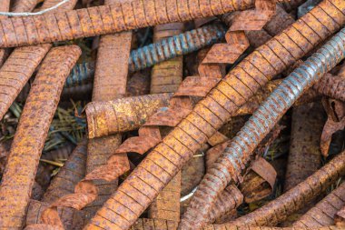 Alüminyum eritmeden sonra çürük demir.