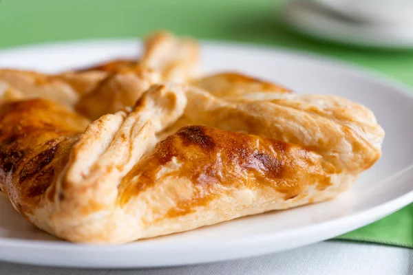 Khachapuri Penovani com queijo . — Fotografia de Stock