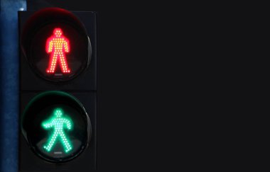 Yeni yaşam kavramı, trafik sinyalleri uyarı boş arka plan ile.