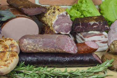 Bir pazar ahır et ürünleri.