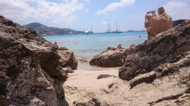 Cala Tarida Beach-Ibiza, Ispanya 