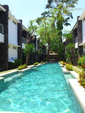 Tatil havuzu, tropik bahçe. Ubud, Bali, Endonezya 20 Eylül 2012