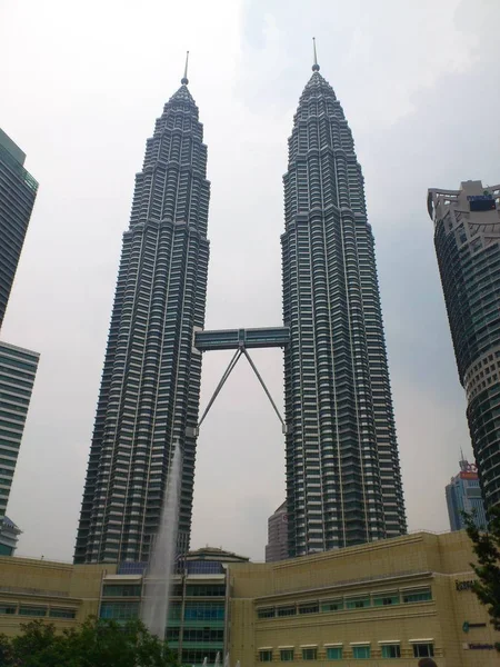 Kuala Lumpur Octubre 2012 Petronas Towers Klcc Petronas Towers Edificio — Foto de Stock