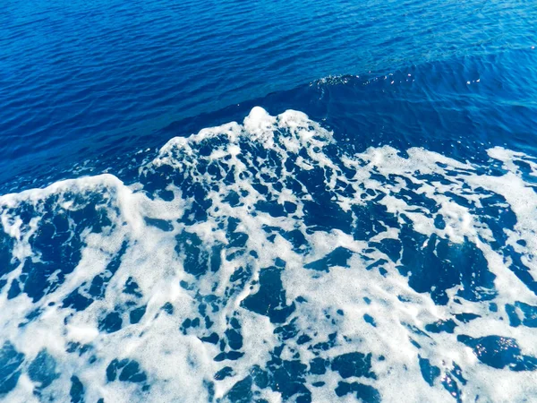 海の波 美しい泡の波 海の波の質感 — ストック写真