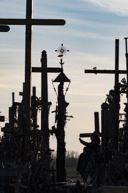 Siauliai, Litvanya Haçlar Tepesi, Katolikler için bir hac sitesi ve 100.000 haçlar bir koleksiyon.