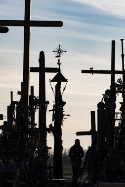 Siauliai, Litvanya Haçlar Tepesi, Katolikler için bir hac sitesi ve 100.000 haçlar bir koleksiyon.