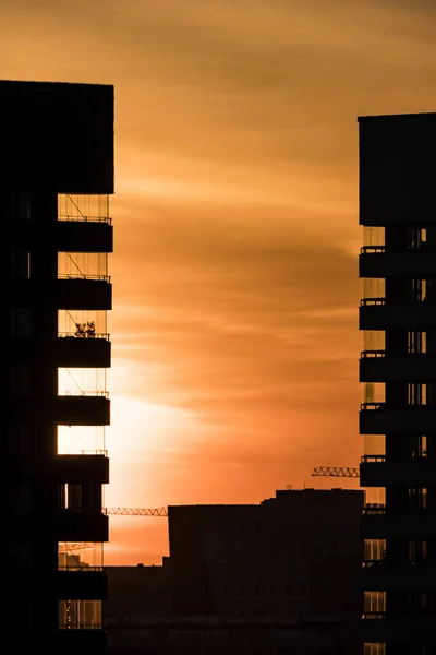 Στοκχόλμη Σουηδία Ανερχόμενης Ήλιος Είδε Μέσα Από Μπαλκόνια Των Κτιρίων — Φωτογραφία Αρχείου