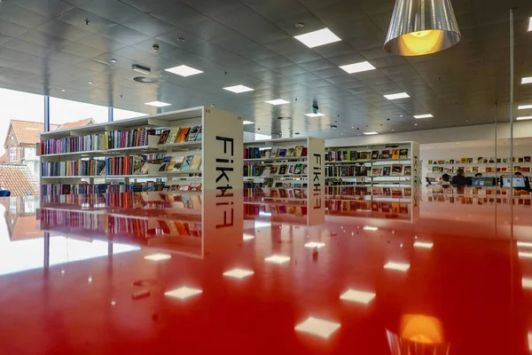 Hjorring Danmark Den Moderna Interiören Det Allmänna Biblioteket — Stockfoto
