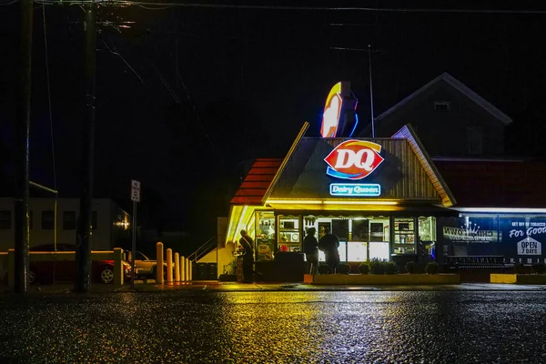 Torrington Connecticut Estados Unidos Personas East Main Street Van Dairy — Foto de Stock