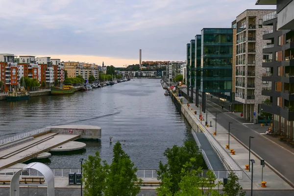 Estocolmo Suecia Niños Bañándose Canal Hammarby — Foto de Stock