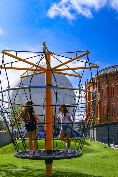 Estocolmo Suecia Parque Infantil Escuela Bobergsskolan Bobergs Antiguo Distrito Las —  Fotos de Stock