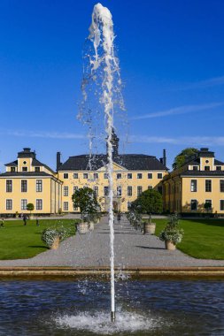 Stockholm, İsveç 'in Ulriksdal Sarayı, Stockholm' ün 6 km kuzeyindeki Royal National City Park 'ta yer alan bir kraliyet sarayıdır..