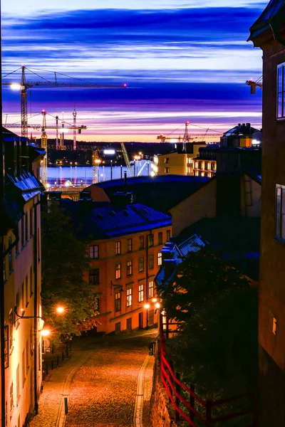 ストックホルム スウェーデン 夜明けとバストゥガタンの街のスカイライン — ストック写真