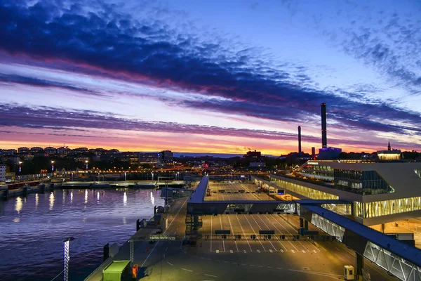 Estocolmo Suecia Frihamnen Puerto Estocolmo Enmarcado Por Silos Atardecer —  Fotos de Stock