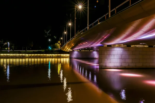 Turku Finnország Aura Folyó Hídjának Megvilágított Alja — Stock Fotó