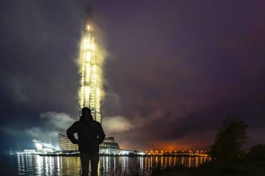 St. Petersburg, Rusya Lahkta Merkezi Avrupa 'nın en yüksek binasıdır. 462 metre yüksekliğinde ve 86 katı var..