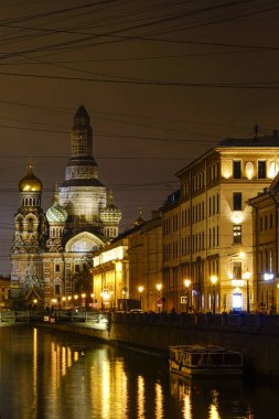 St. Petersburg, Rusya Kurtarıcısı 1880 'lerden kalma dökülen kan kilisesi üzerine.