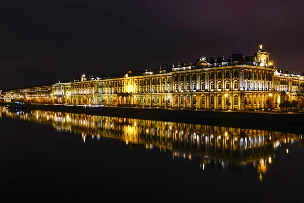 Sankt Petersburg Ryssland Vinterpalatsets Fasad Och Eremitaget — Stockfoto