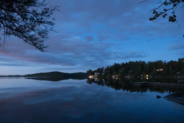 Stoccolma Svezia Una Mezzanotte Mezza Estate Vista Sul Lago Malaren — Foto Stock