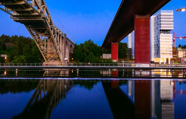 Стокгольм Швеция Мост Арста Районе Фельдхольмскайен Дне — стоковое фото