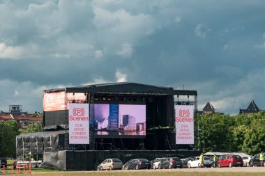 Aarhus, Danimarka 'daki park Cornavirus salgınından dolayı arabalı sinema konserleri ve etkinlikler için kullanılıyor..