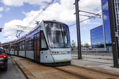 Aarhus, Danimarka A tramvayı şehir merkezinde..
