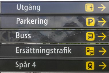 Piç kurusu, İsveç tren istasyonundaki işaret levhası..